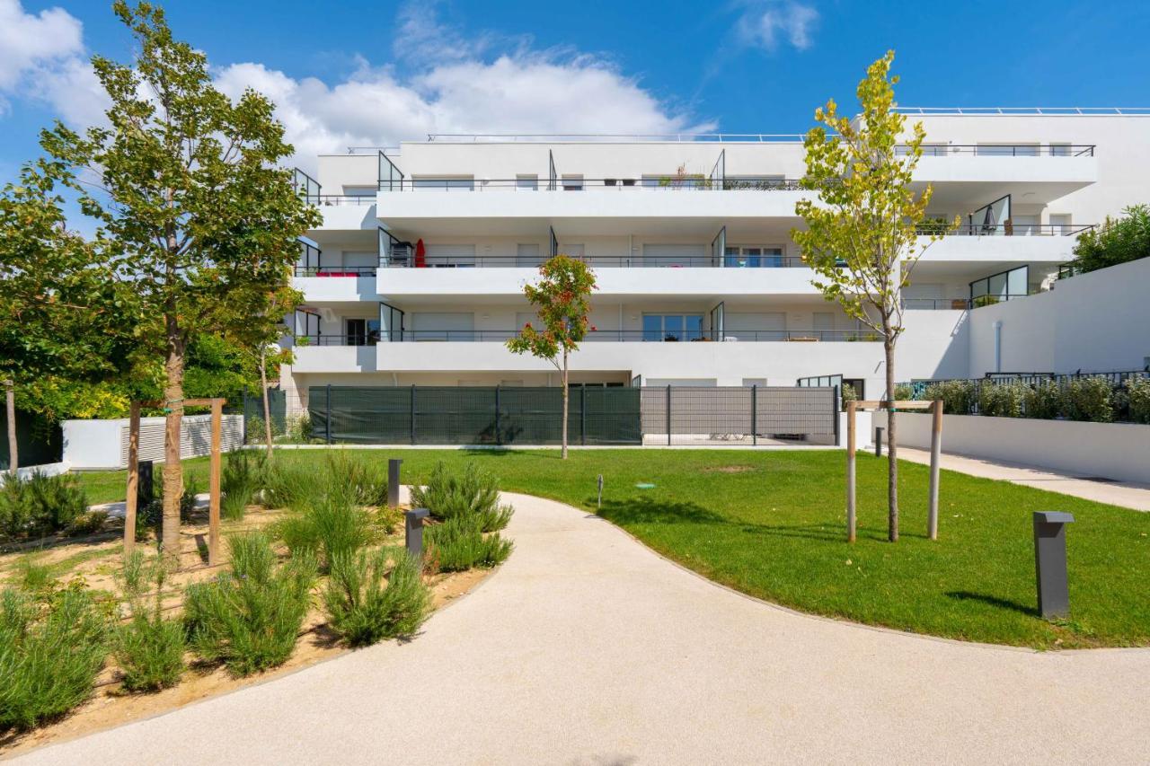 T2 Entre la plage et le Vélodrome-Terrasse / Parking Marseille Extérieur photo